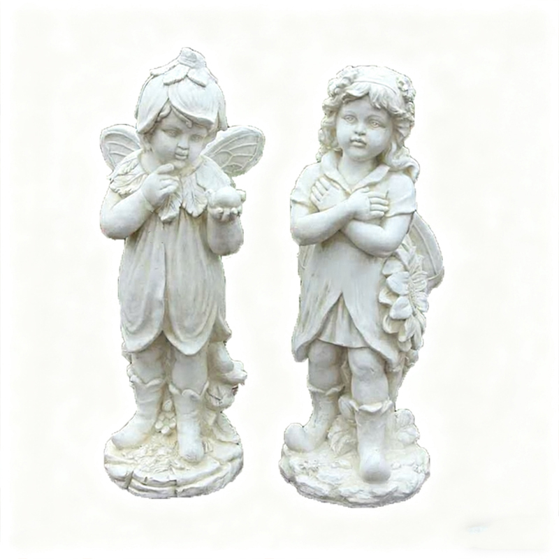 Menneskeskulptur af glasfiber af en lille engel