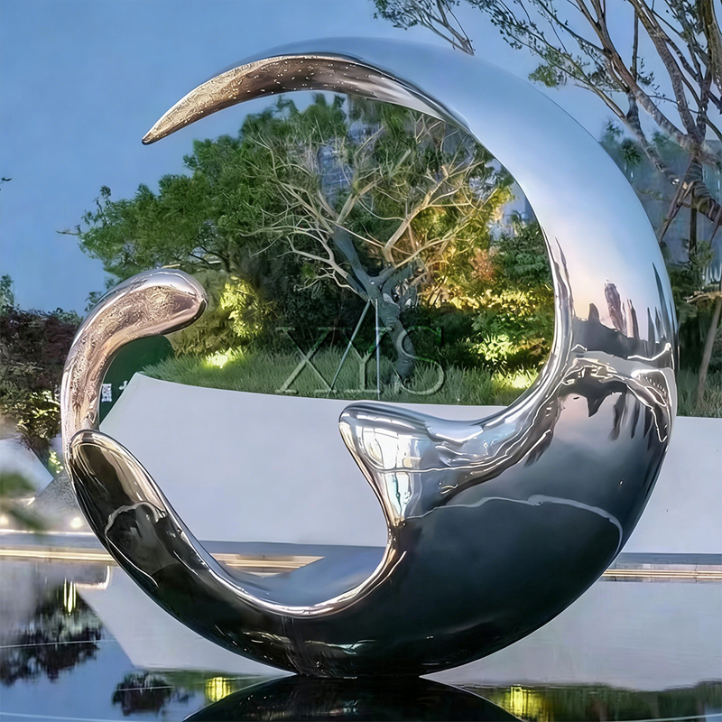 Vand og måne spejl halvmåne skulptur