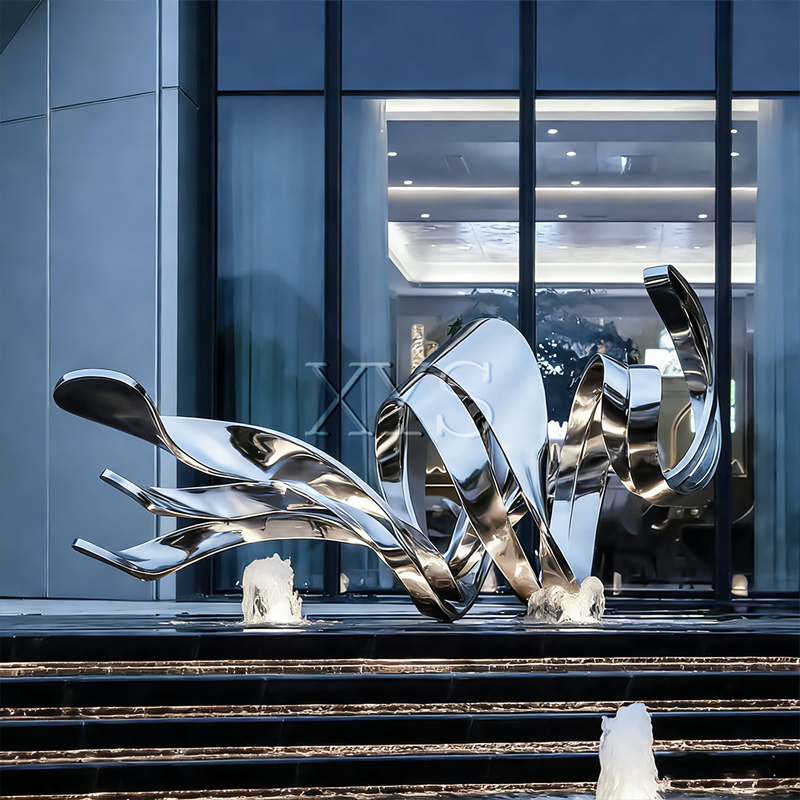Starstream Mirror Ribbon Water Feature Skulptur